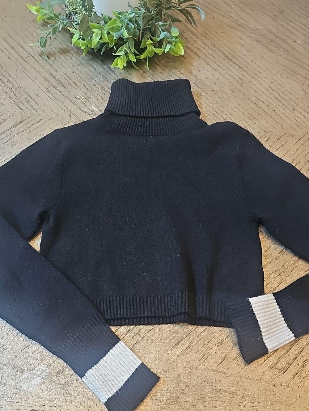 Zara Black Turtleneck Sweater with Contrast Cuff Size M
